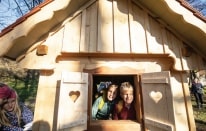 Lesena uta za otroke