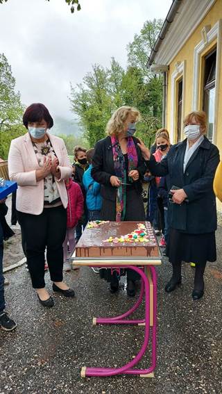 Trobla Velike Lašče | Podružnična šola Turjak praznovala 120 let